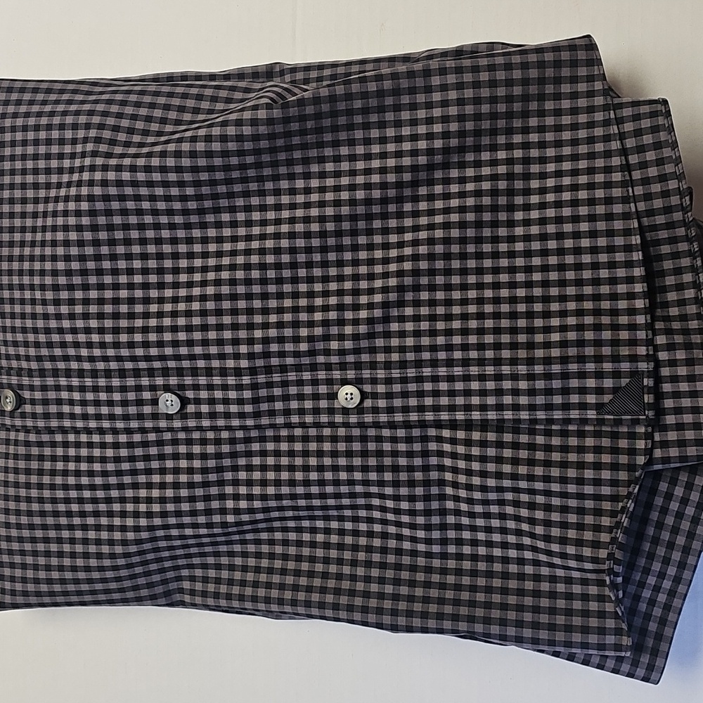 UNTUCKit Wrinkle-Free Alberdi Shirt - Picture 9 of 10
